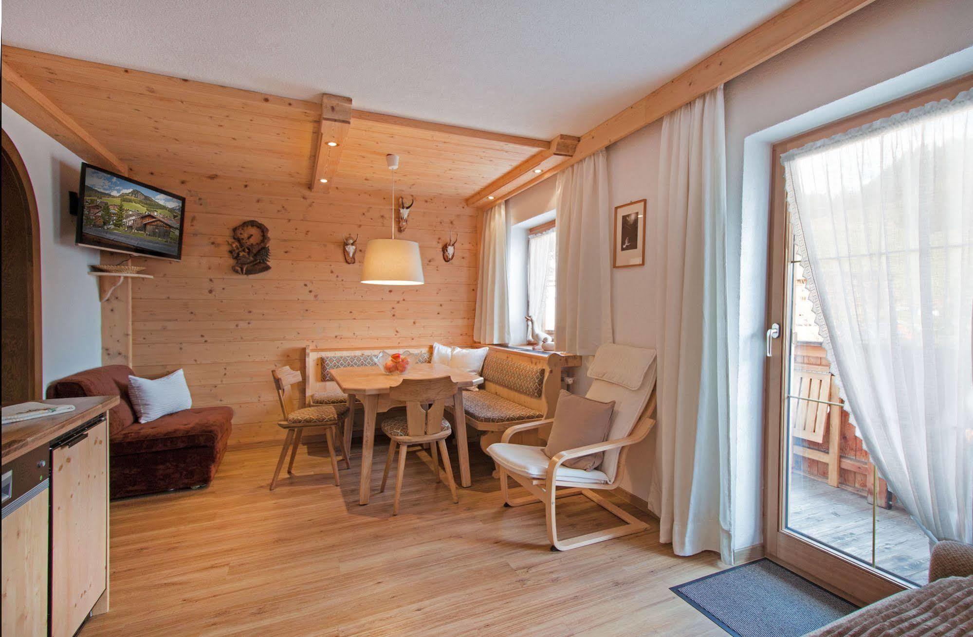 Haus Amann Apartment Берванг Екстериор снимка